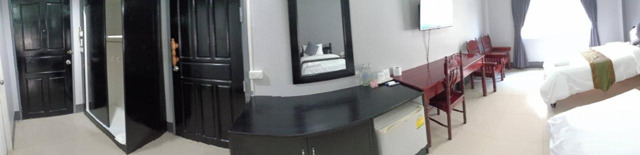מוקדהאן Submukda Phoomplace Hotel מראה חיצוני תמונה