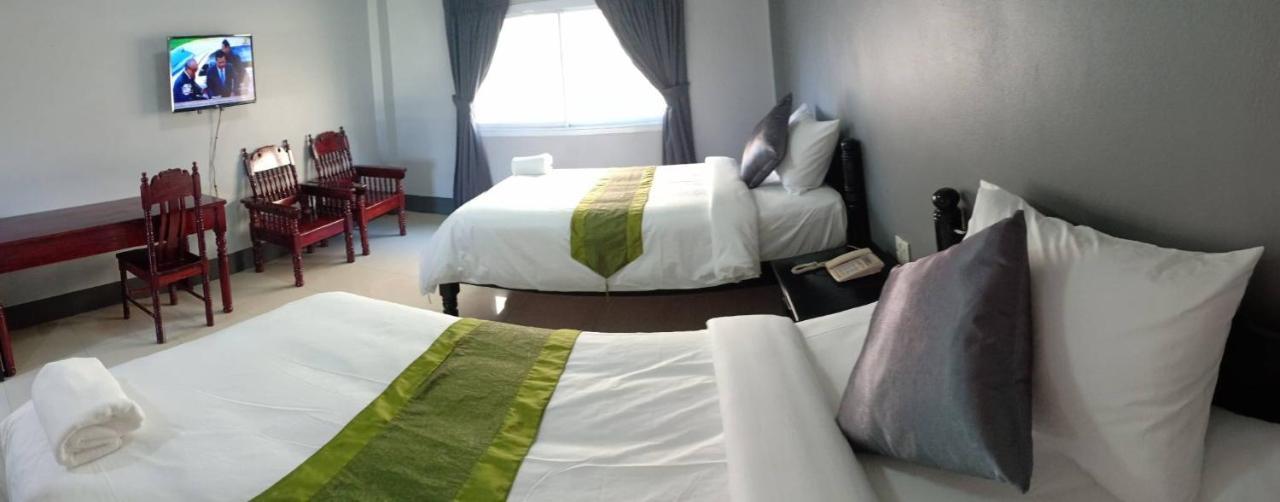 מוקדהאן Submukda Phoomplace Hotel מראה חיצוני תמונה