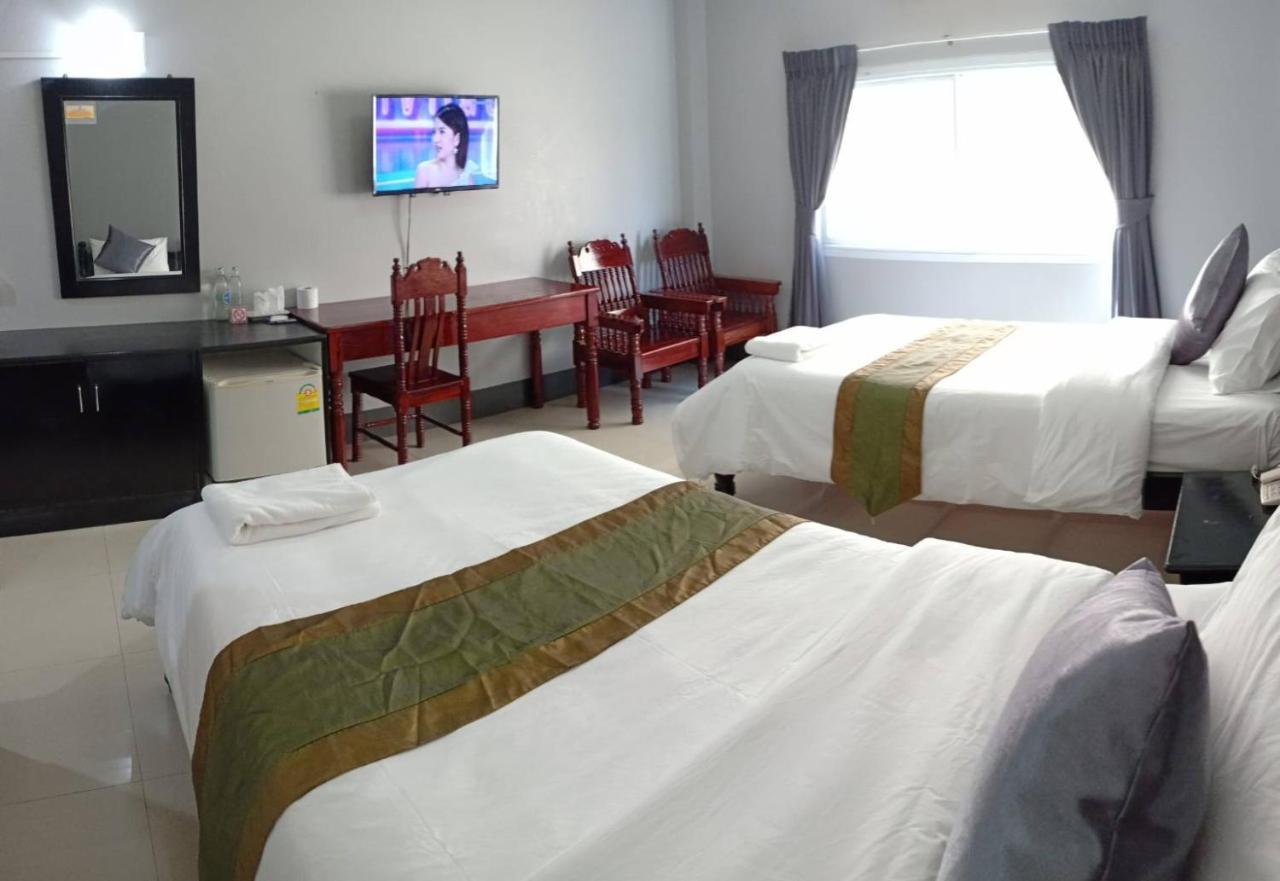 מוקדהאן Submukda Phoomplace Hotel מראה חיצוני תמונה