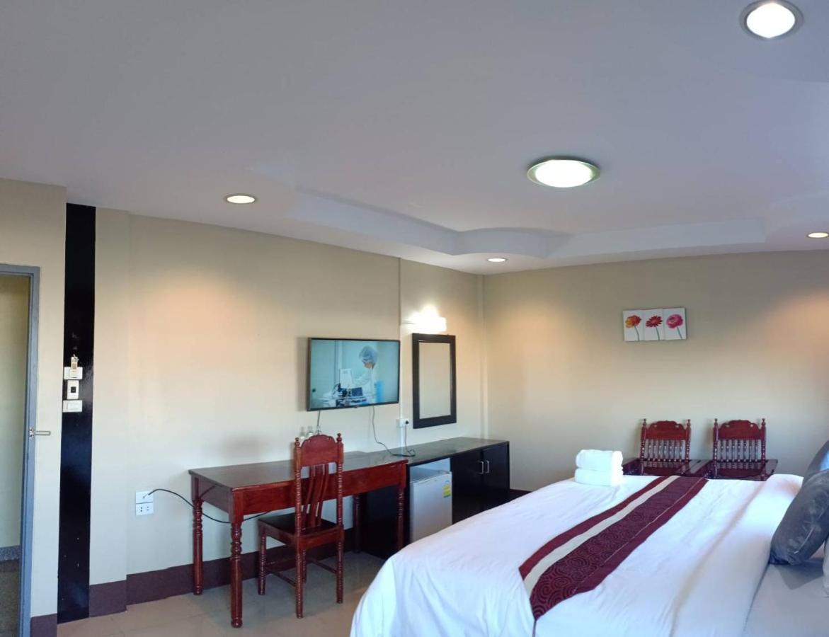 מוקדהאן Submukda Phoomplace Hotel מראה חיצוני תמונה