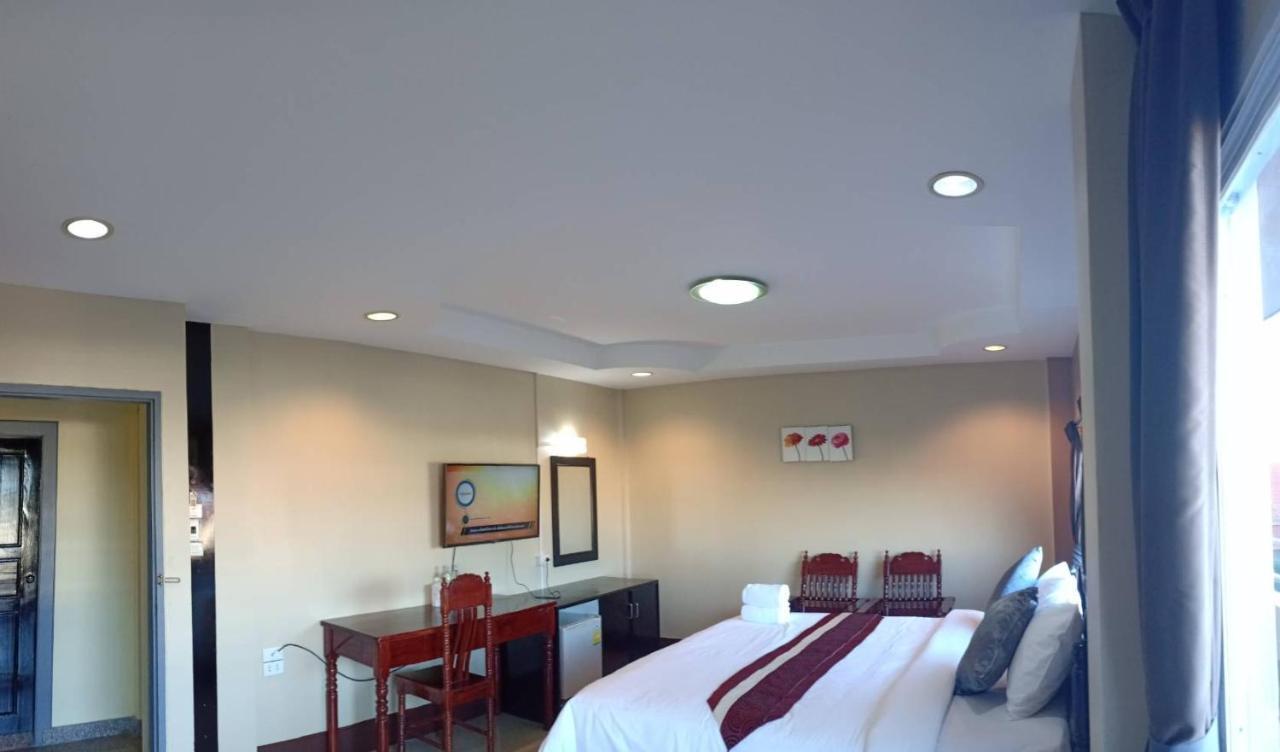 מוקדהאן Submukda Phoomplace Hotel מראה חיצוני תמונה